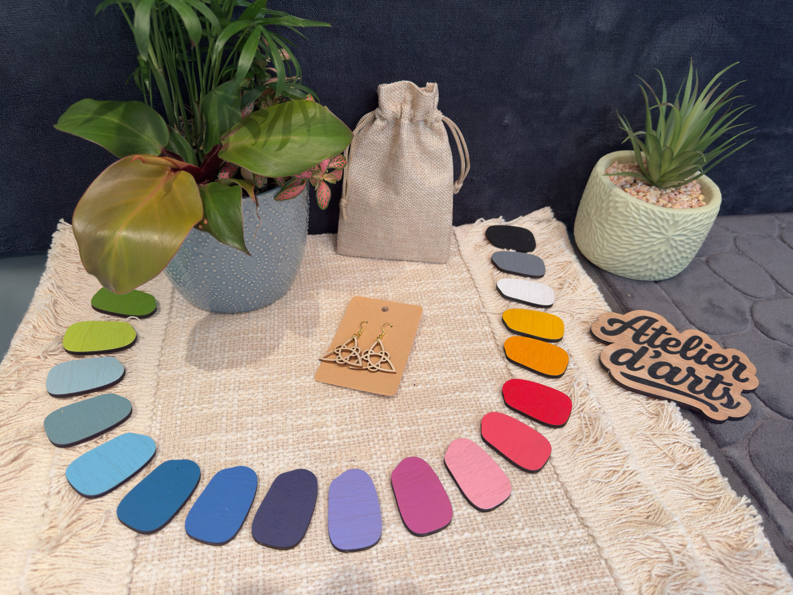 Bijou en bois artisanal Atelier d’Arts – fabrication vosgienne